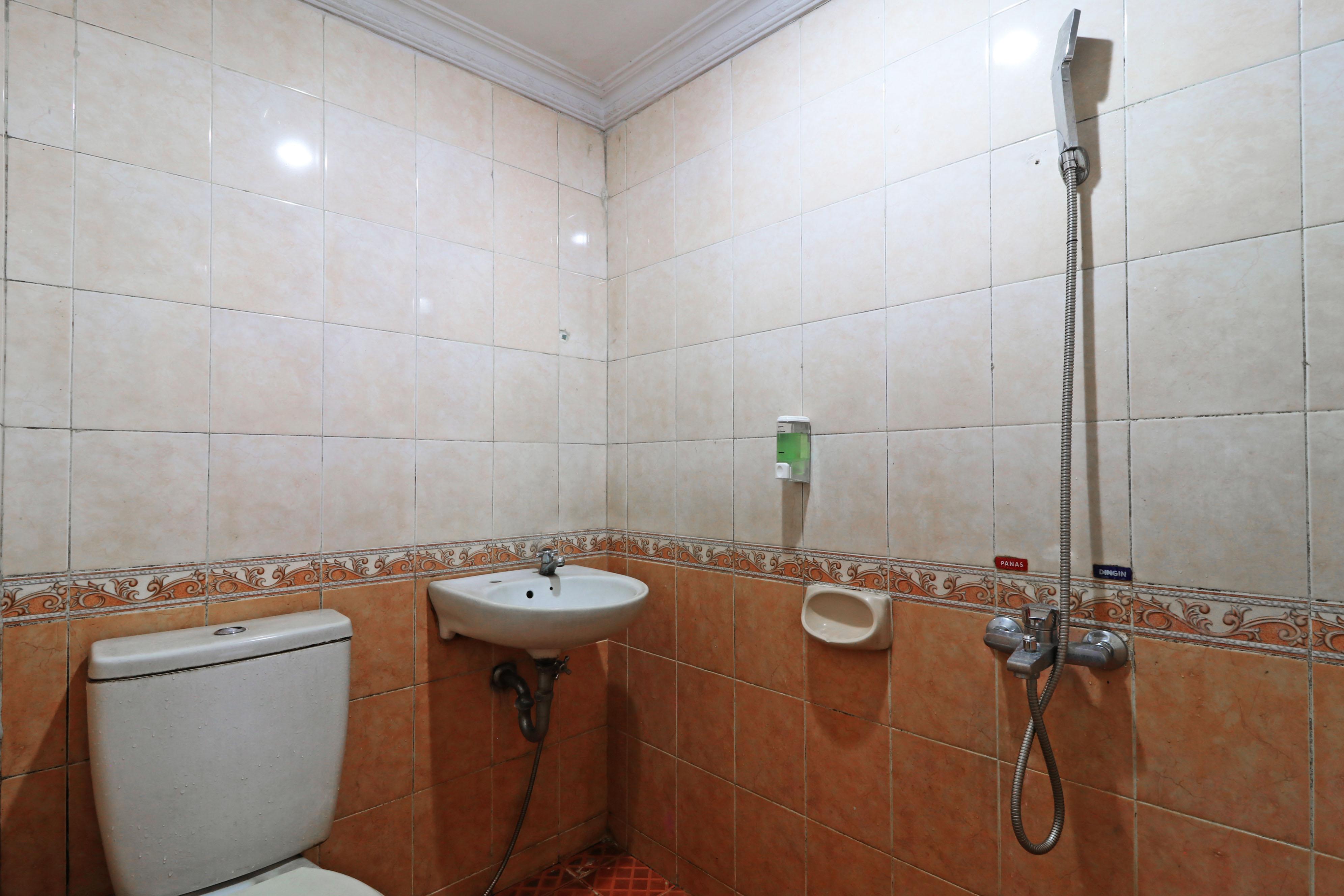 Hotel Sumatera Medan Esterno foto