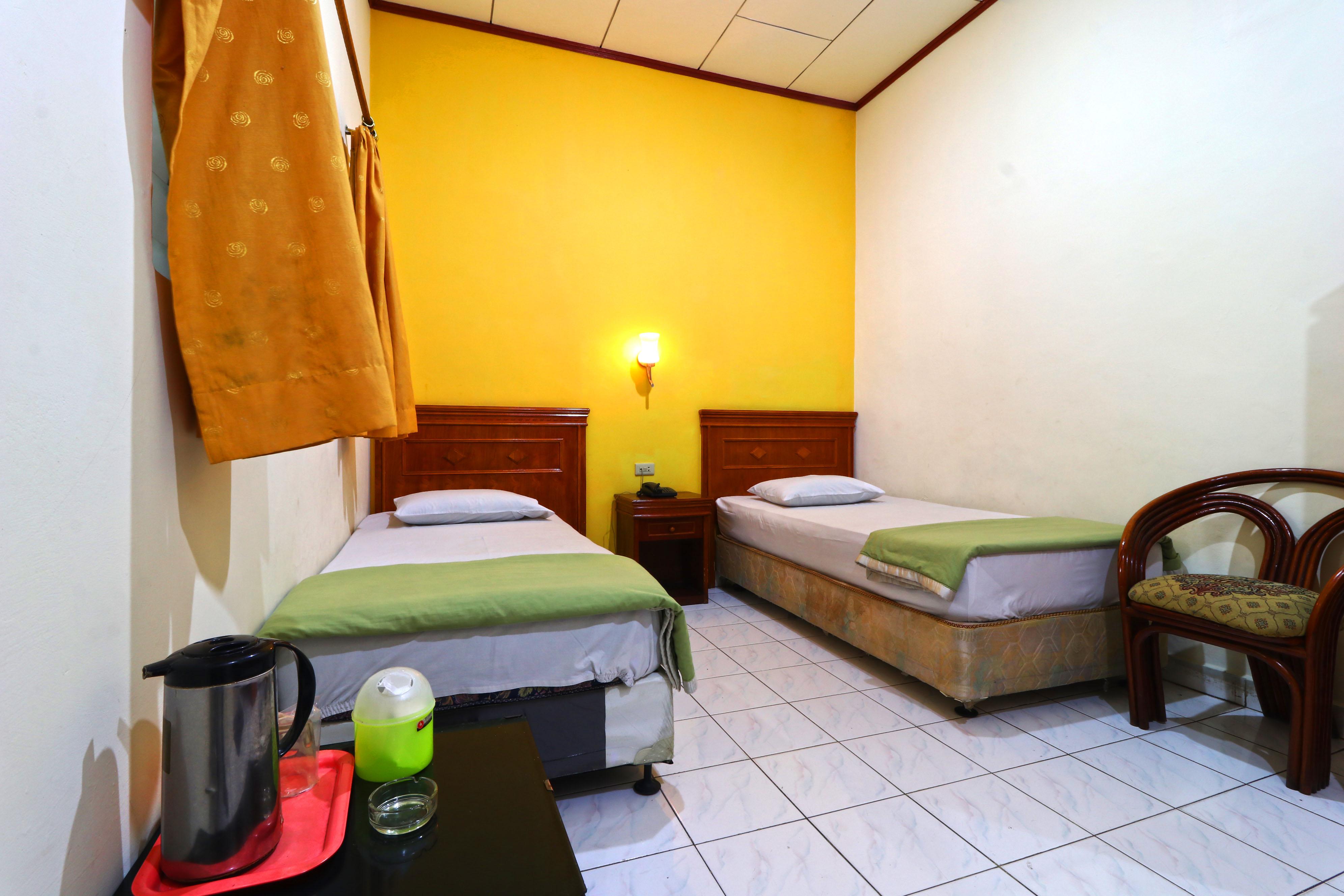 Hotel Sumatera Medan Esterno foto